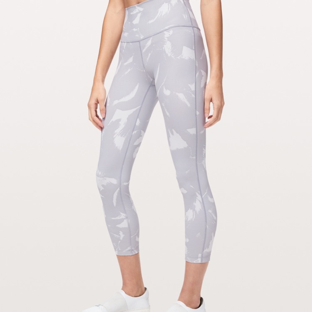 Lululemon wunder unders